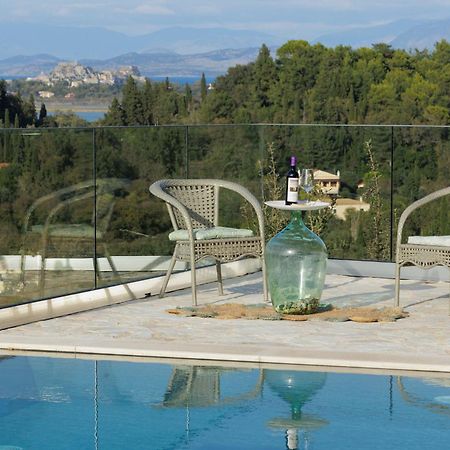 Villa Magnolia Corfu เปรามา ภายนอก รูปภาพ
