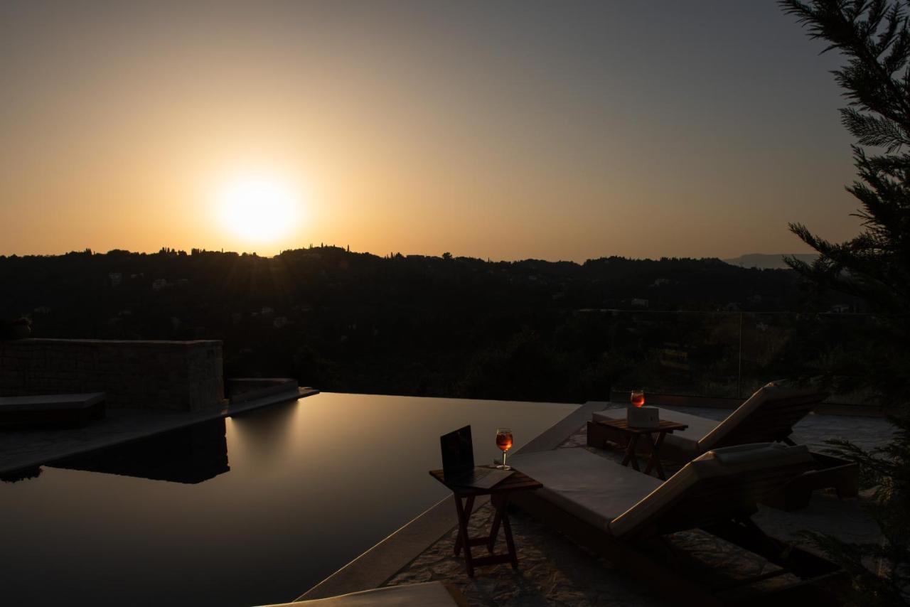 Villa Magnolia Corfu เปรามา ภายนอก รูปภาพ