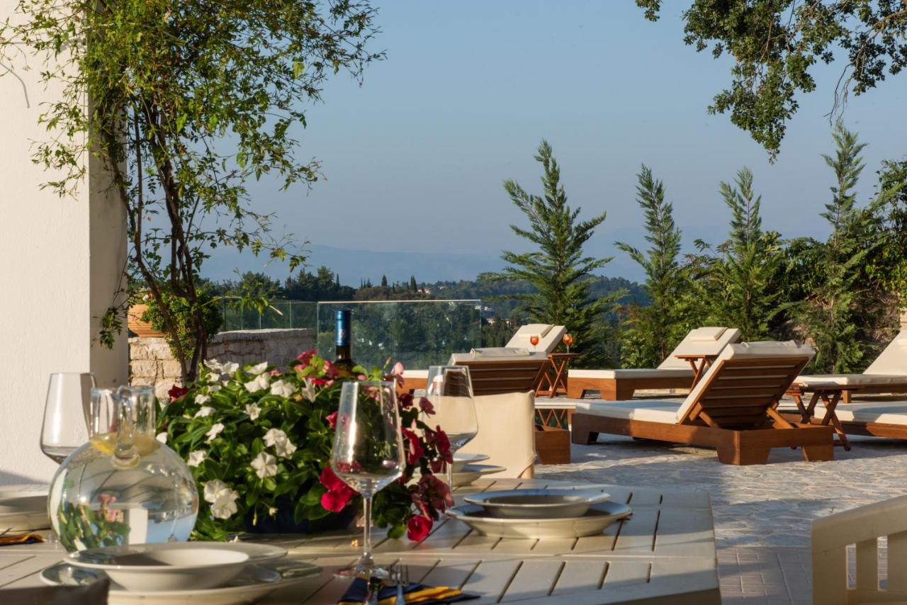 Villa Magnolia Corfu เปรามา ภายนอก รูปภาพ