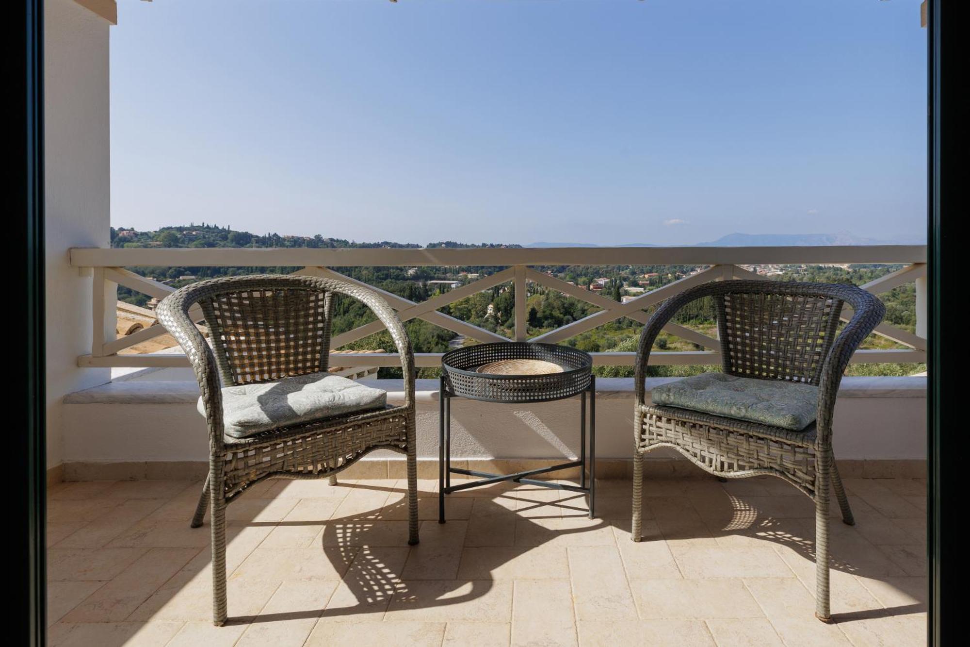 Villa Magnolia Corfu เปรามา ภายนอก รูปภาพ